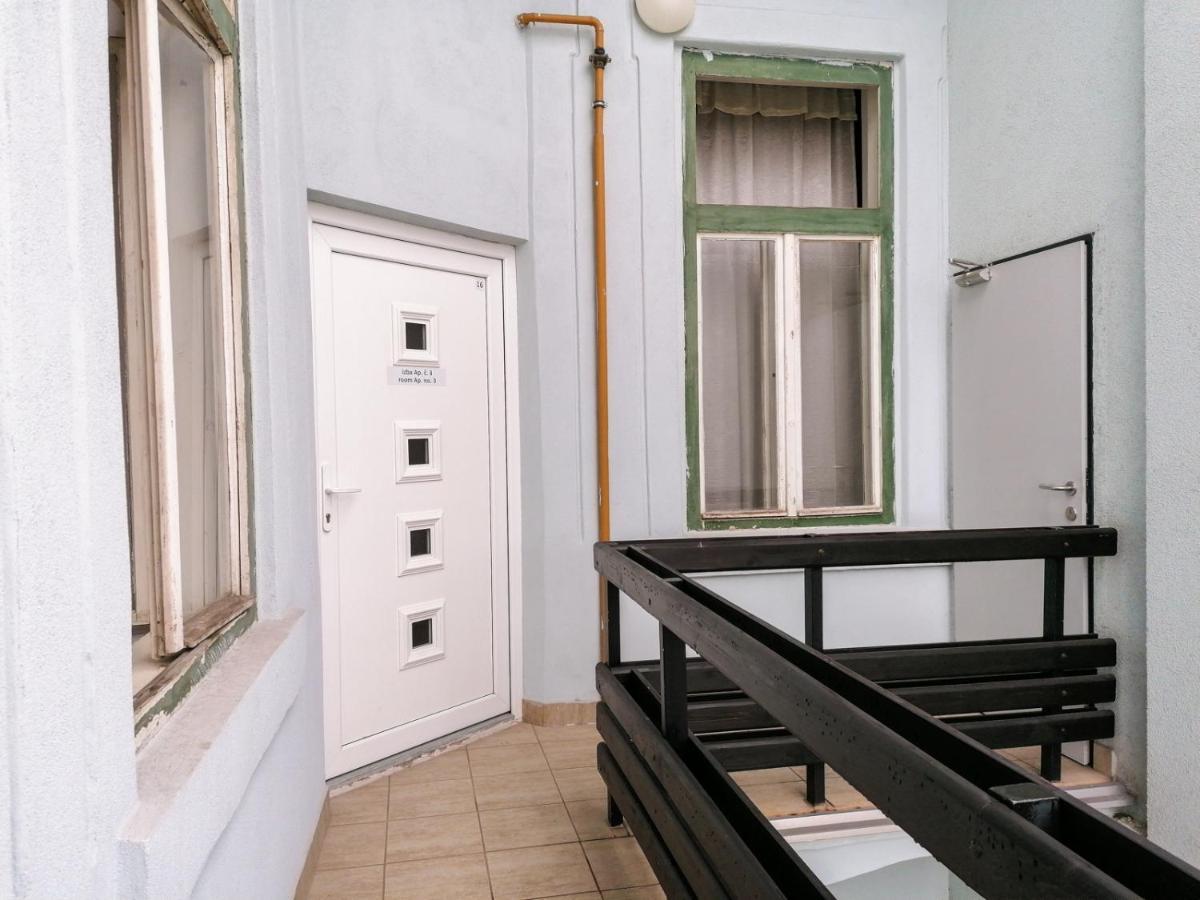 Hostel Vodna 1 Košice Eksteriør billede