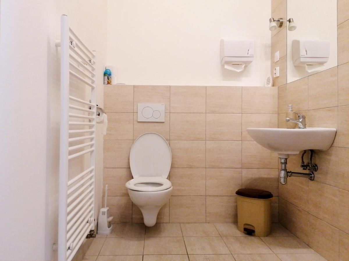 Hostel Vodna 1 Košice Eksteriør billede